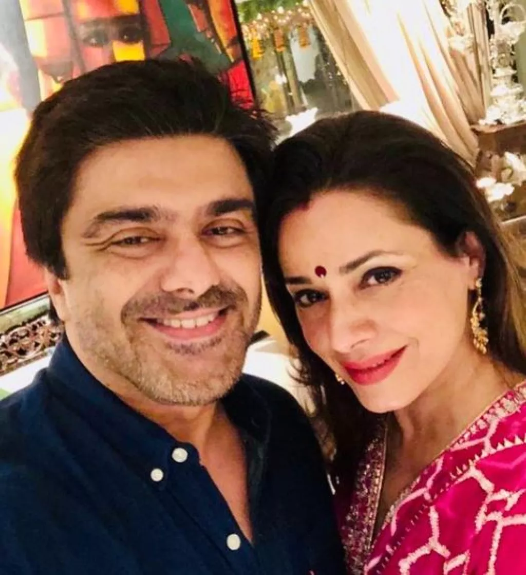 Samir Soni S Wish For Wife Neelam Kothari On 10th Wedding Anniversary