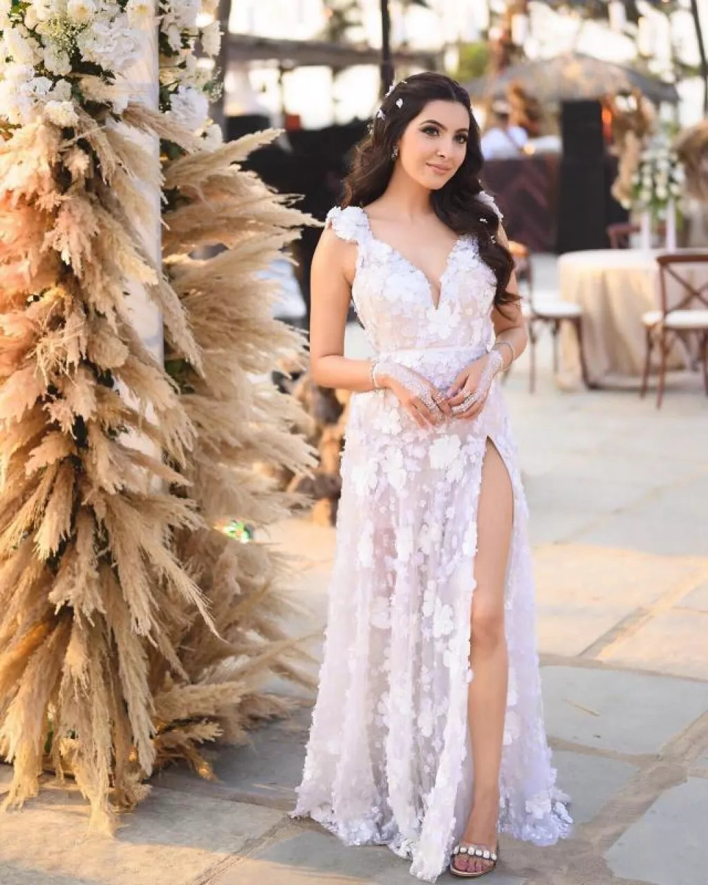 Unique D Bridal Gowns For European Christian Style Wedding To Sundowner Or Cocktail Parties