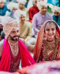   Anand Ahuja would not give up Wifey Sonam Kapoor Dupatta 