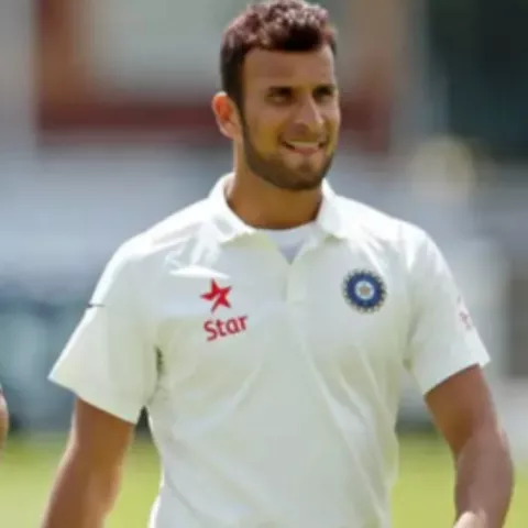 Cricketer Ishwar Pandey Announces Retirement His Wife Admits Cricket