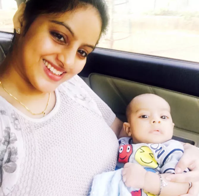 Deepika Singh Shares The First Clear Picture Of Her Baby Boy Along With