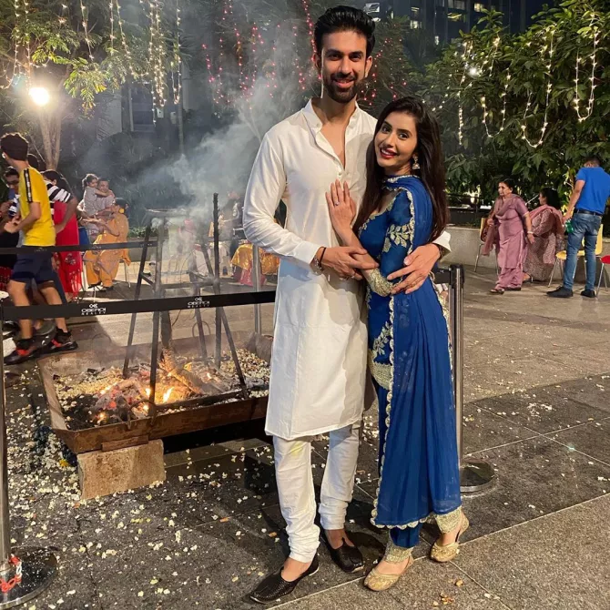 Charu Asopa And Rajeev Sen Celebrate Their First Lohri Together After