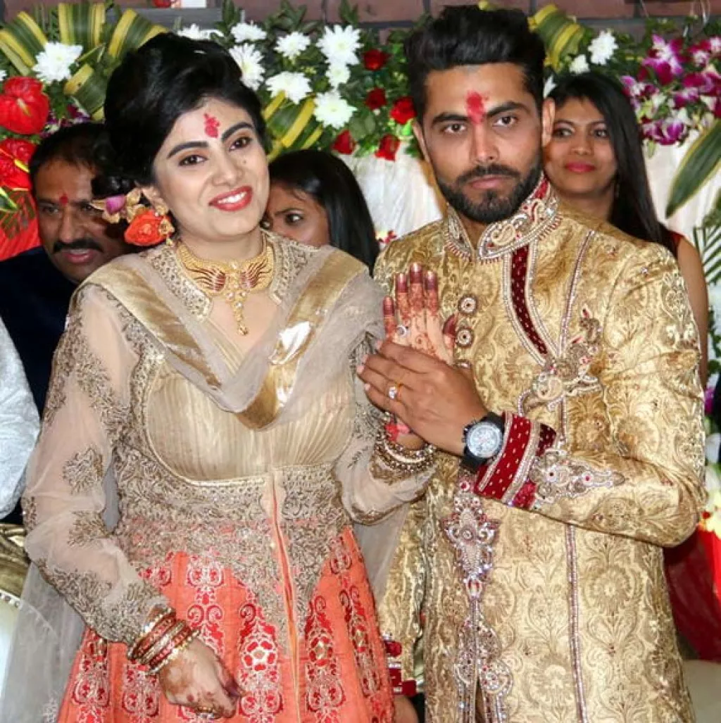 Ravindra Jadeja Turned His Arranged Marriage Meeting Into Love Marriage ...