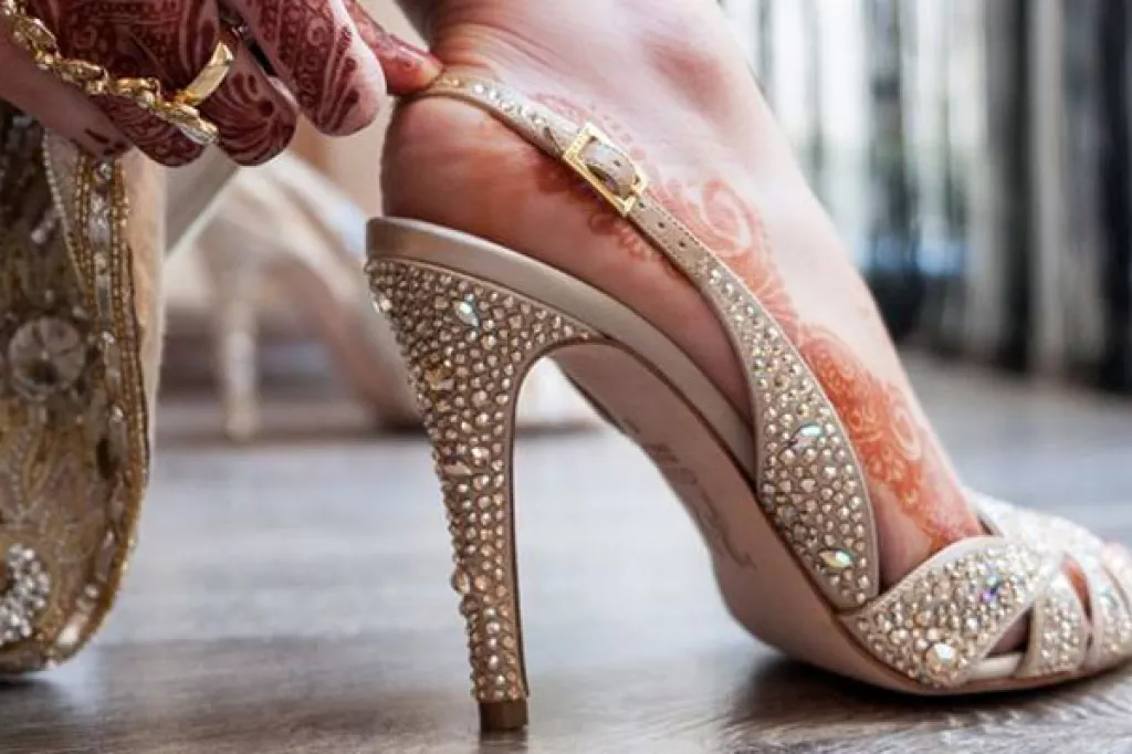 Best Tips For Brides To Buy The Perfect Wedding Footwear Wedding Shoes