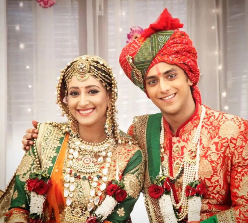 Shivya Pathania Gave A Beautiful Surprise To Boyfriend Kinshuk Vaidya