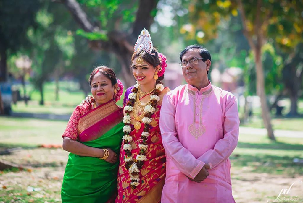 'Chandra Nandini' Fame Pooja Banerjee Looked Stunning As A Bengali