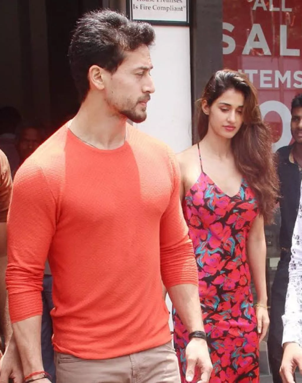 'Baaghi 2' Co-Stars Tiger Shroff And Girlfriend Disha Patani Break All ...