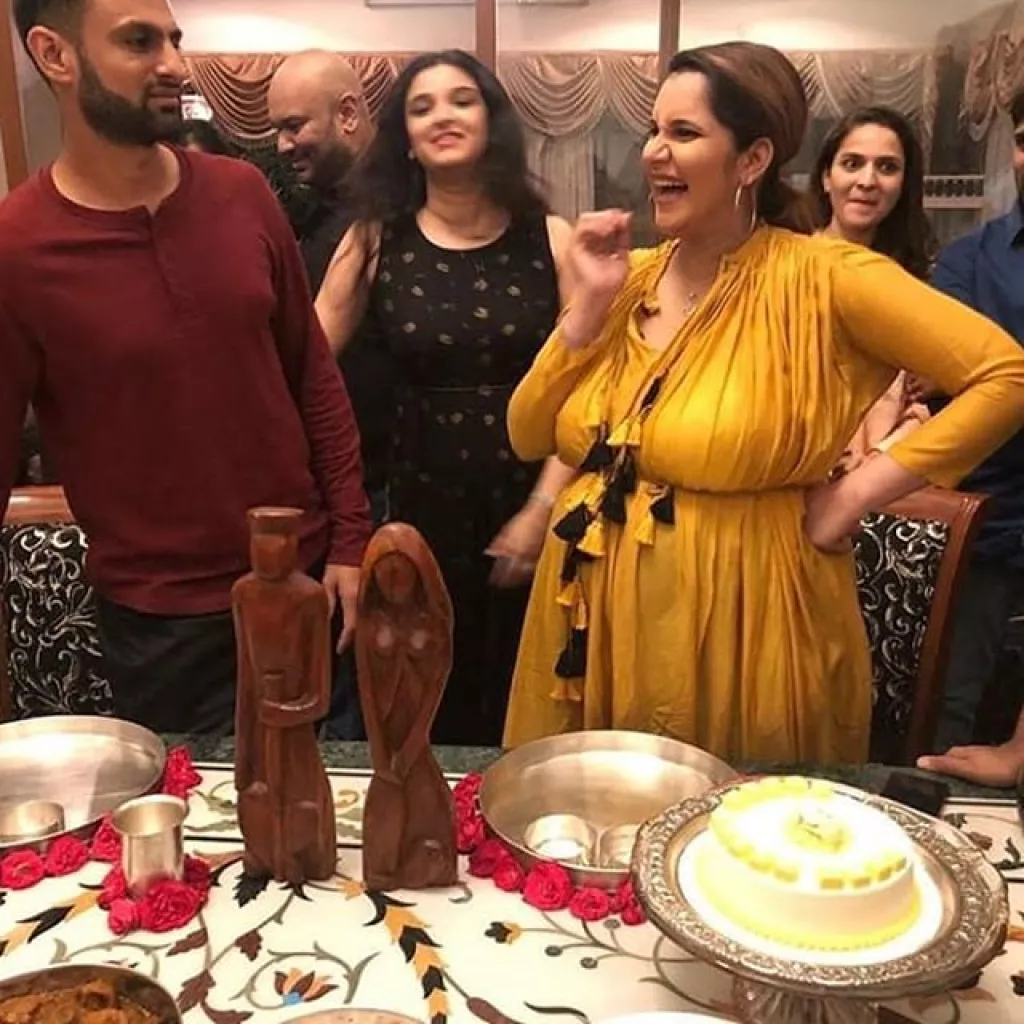 Sania Mirza And Shoaib Malik Celebrate Her Baby Shower With A 'Baby