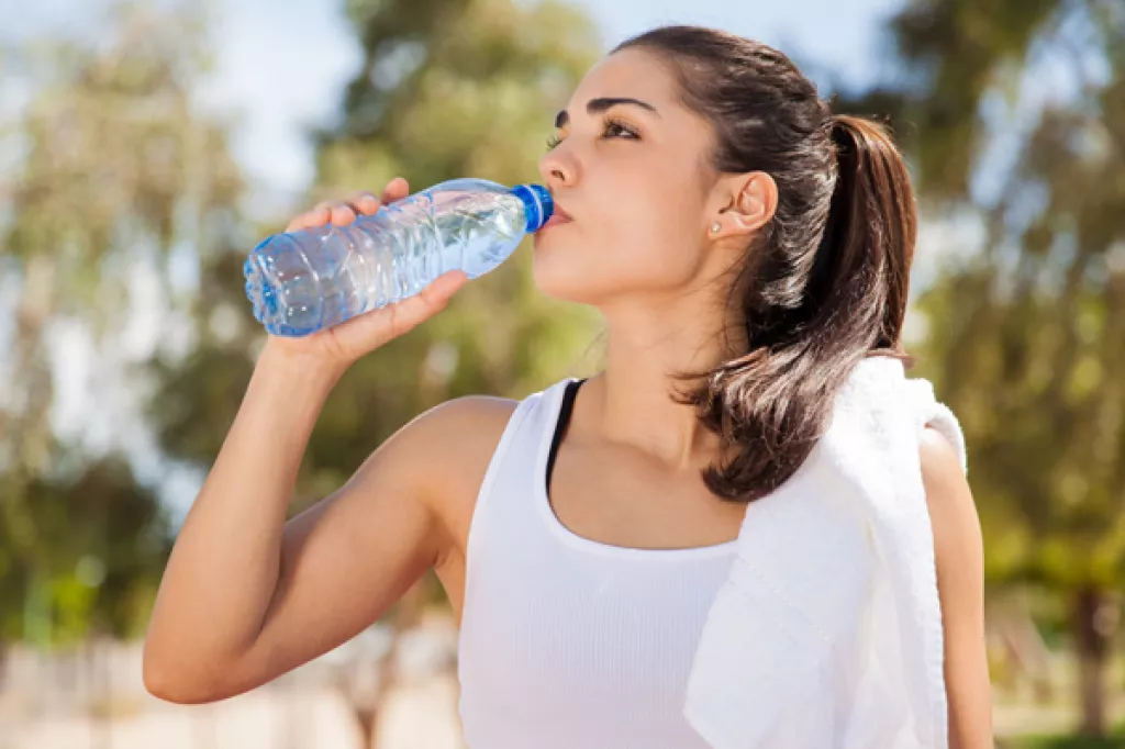 11 Most Popular Myths And Facts About Drinking Water And Hydration