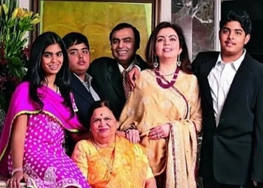 Mukesh Ambani And Nita Ambani Decided To Name Their Twins As 'Isha' And ...