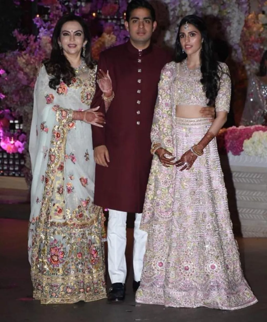 Nita Ambani's Perfect Traditional Looks For The Mother Of A Bride Or 