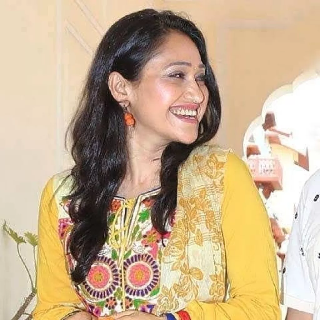 Disha Vakani Shares An Unseen Picture From Her Wedding, Amidst Reports