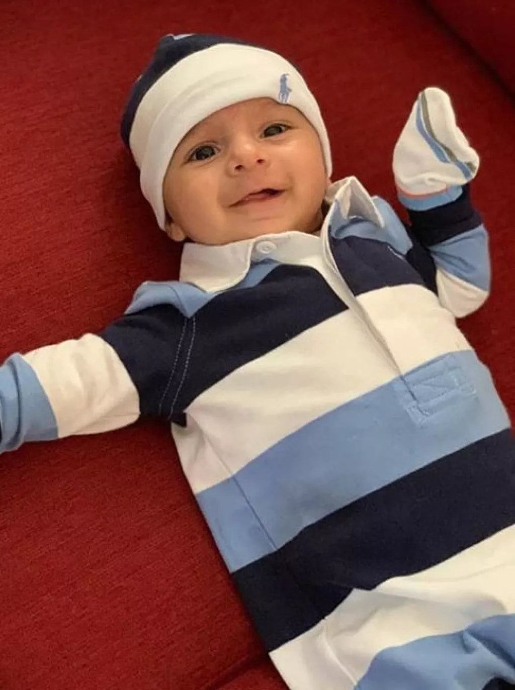 'Maasi' Anam Mirza Spends Time With Sania Mirza's Baby Boy, Izhaan ...