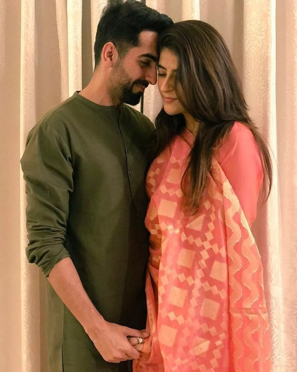 Ayushmann Khurrana Shares The Most Romantic Note For Wife Tahira After Being Away For 3 Months 3053