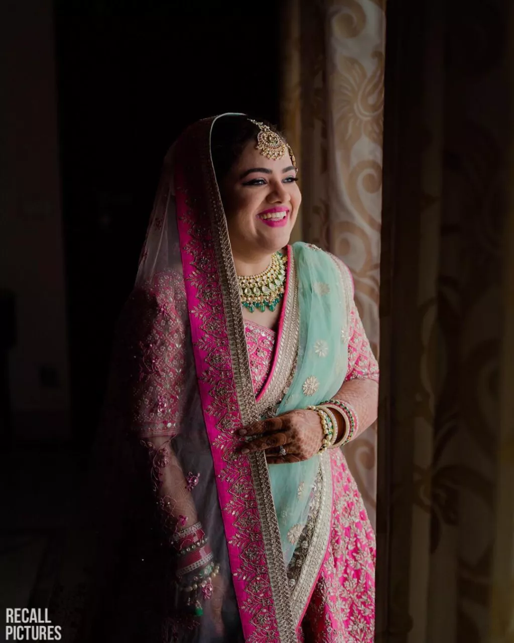 This Curvy Bride Donned A Pretty Pastel Pink Lehenga With Double ...