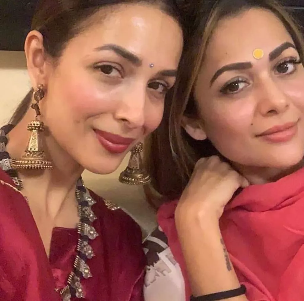 Malaika Arora And Amrita Arora's Entire Family Twinned Their Night ...