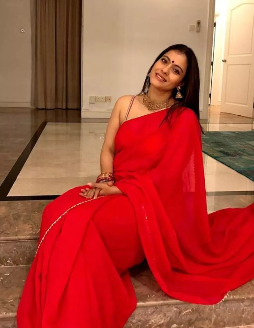 Kajol Dazzles In A Red Saree For Karwa Chauth, Shares Her Different ...