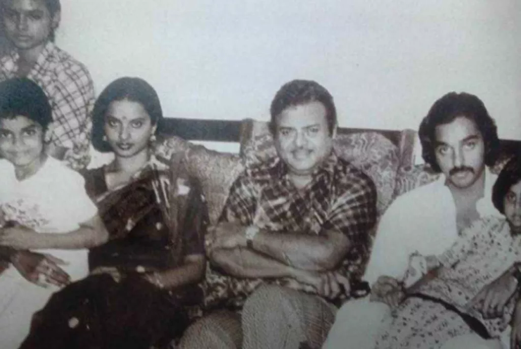 Unseen Monochrome Picture Of Rekha With Her Late Father, Gemini Ganesan ...