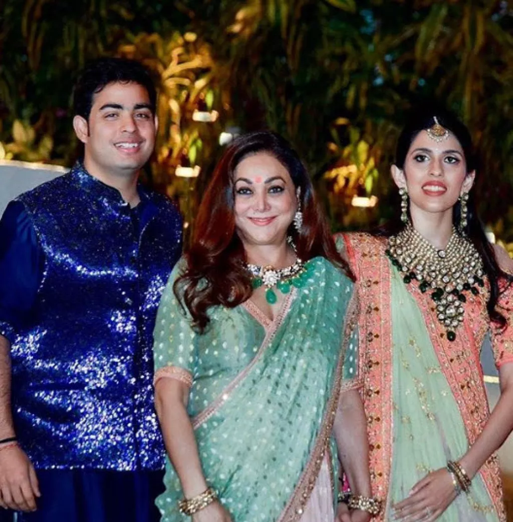 Tina Ambani Shares An Adorable Wish For Akash Ambani And Shloka Mehta ...