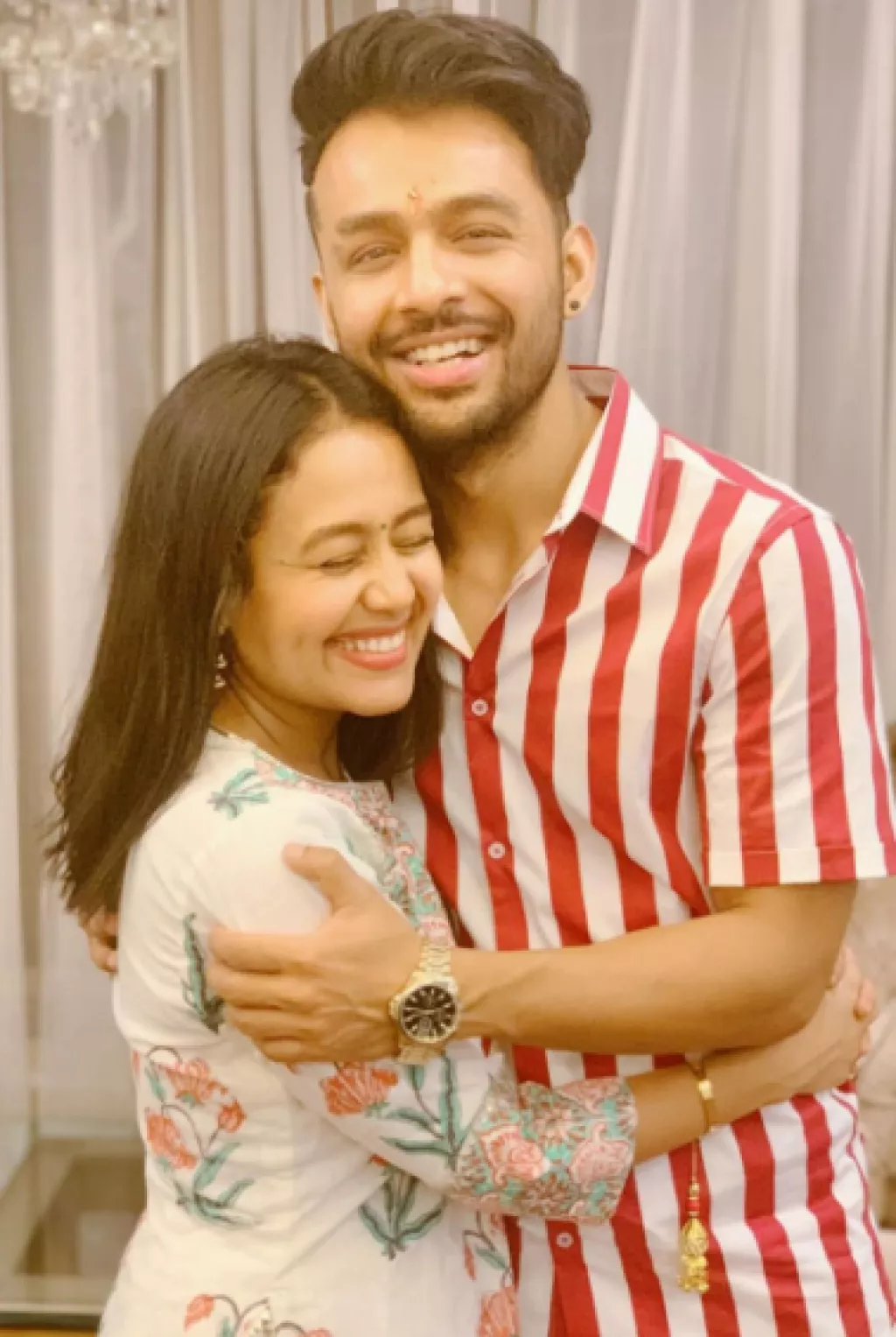 Neha Kakkar Reveals Her Brother, Tony Kakkar's Gift For Her On 'Raksha ...