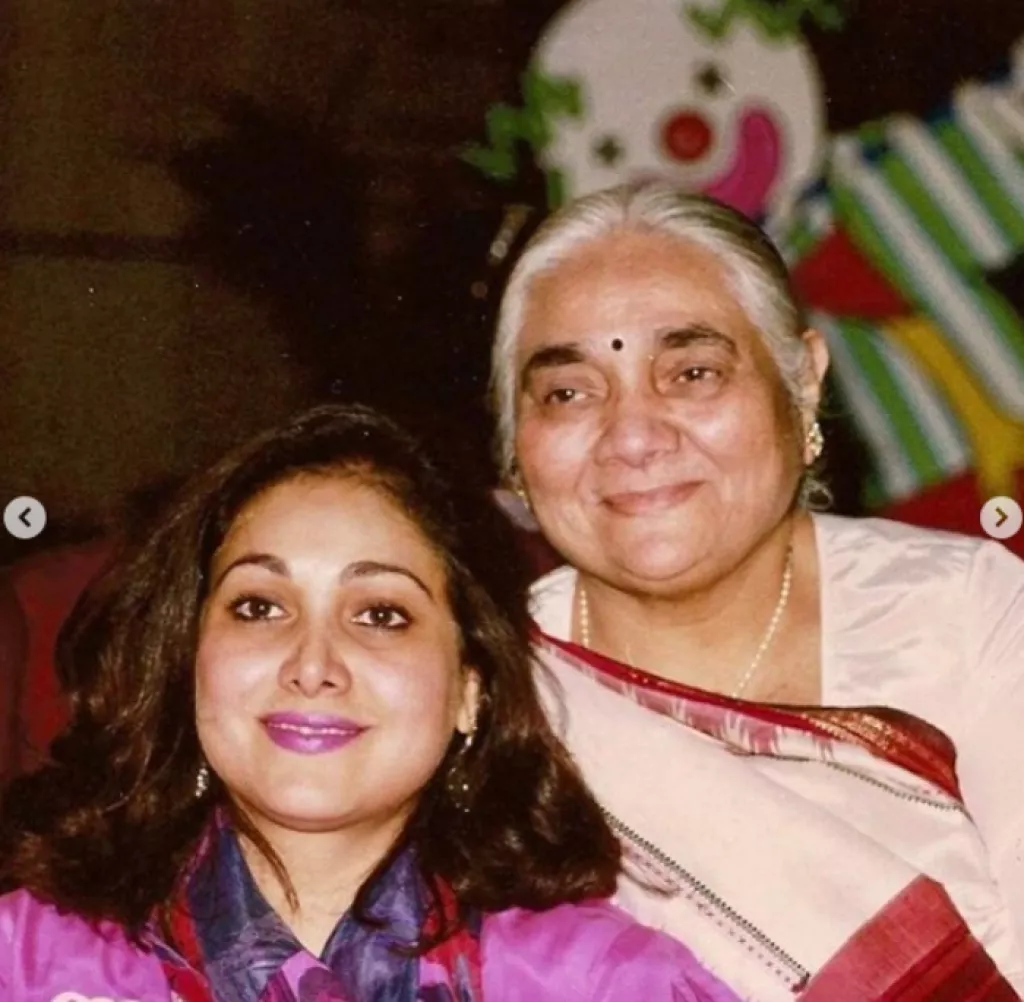 Tina Ambani Shares Unseen Picture With Her Mom And Mother-In-Law ...