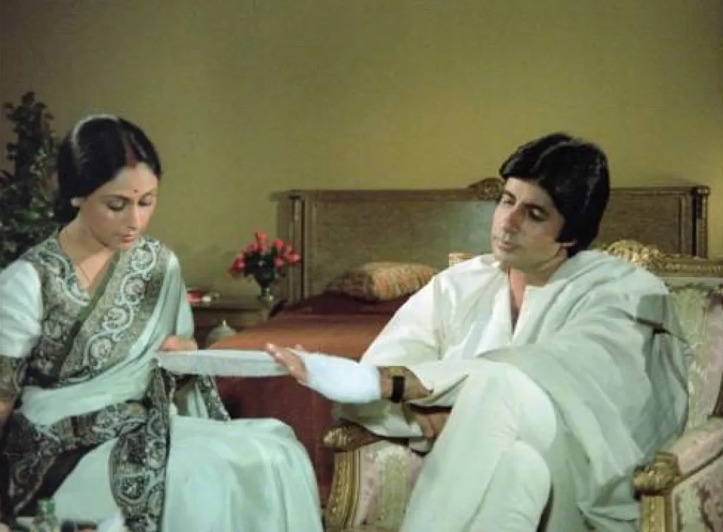 When Jaya Bachchan Agreed For 'Silsila' Starring Husband Amitabh ...