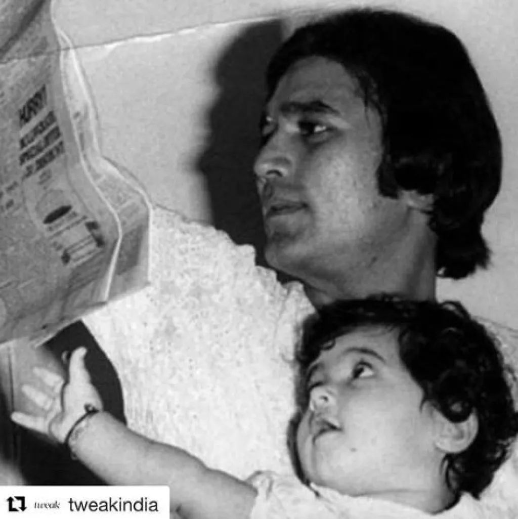 Rare Photo Of Young Twinkle Khanna With Her Dad, Rajesh Khanna From The ...