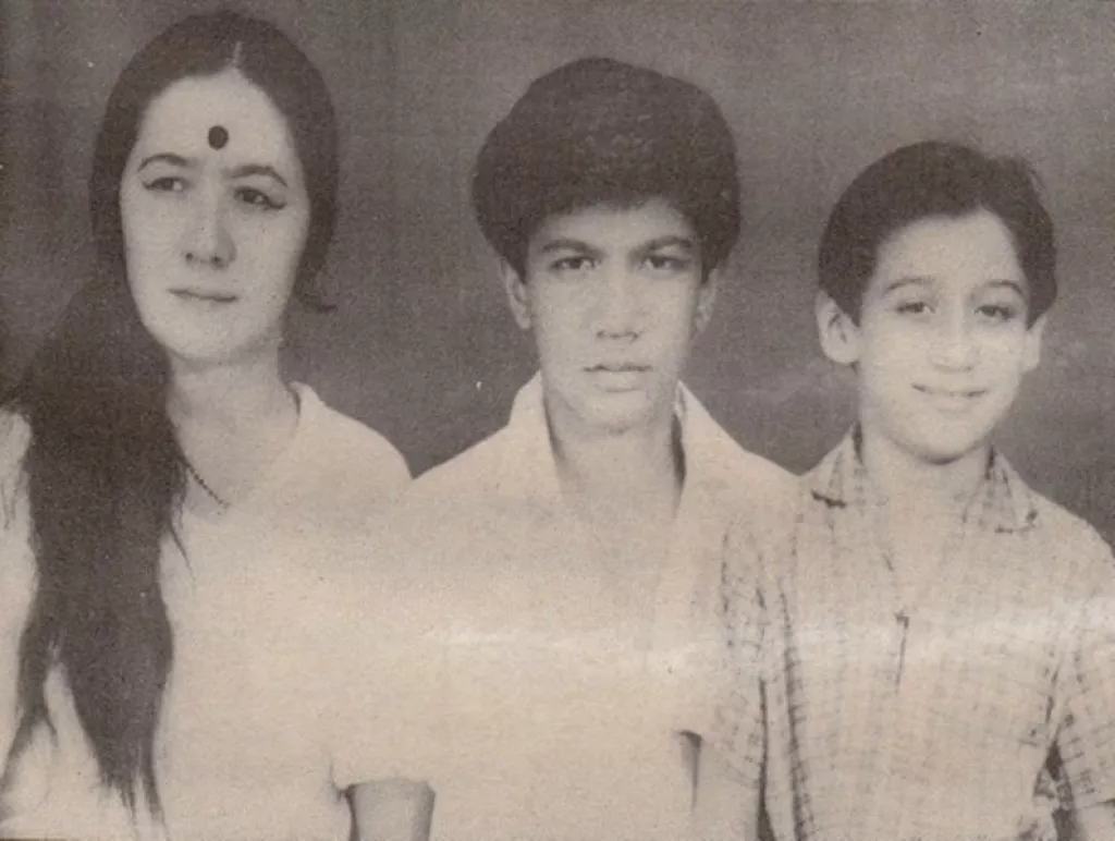 Jackie Shroff Reveals How His Brother Died At The Age Of 17, Shares Dad ...