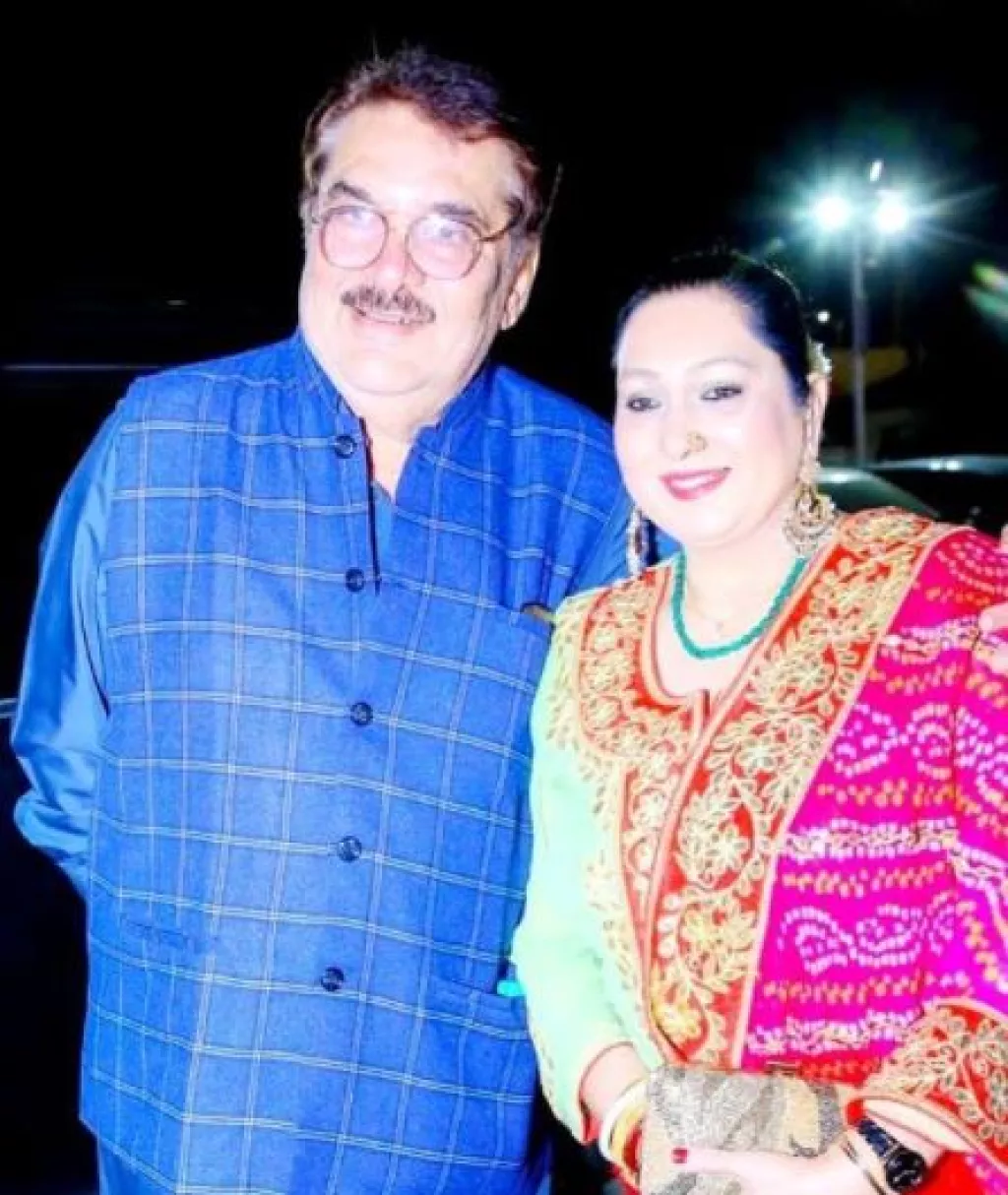 Raza Murad's Love Life: From Getting Bitten By A Girl On Nose To His