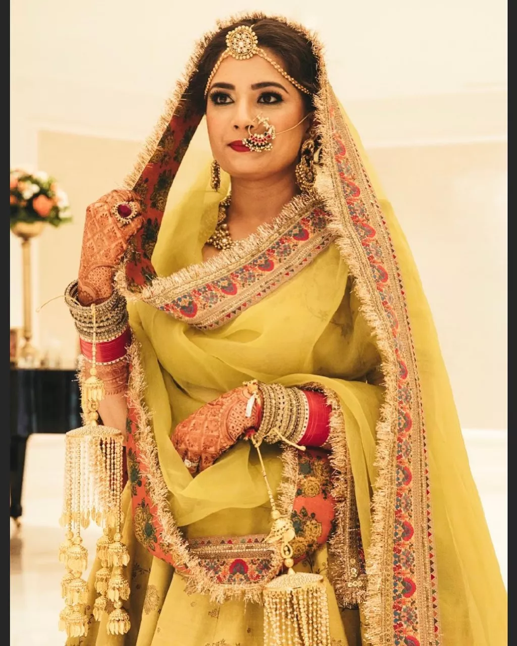 Sabyasachi Bride Re-Created 'Jodhaa-Akbar' Look With Her Unique Yellow ...