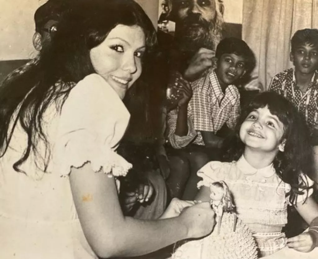 Pooja Bhatt Posts Unseen Throwback Pictures Of Her Gorgeous Mother