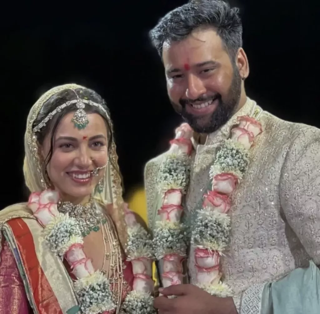 Esha Kansara Dons White Lehenga As She Gets Married To Siddharth 