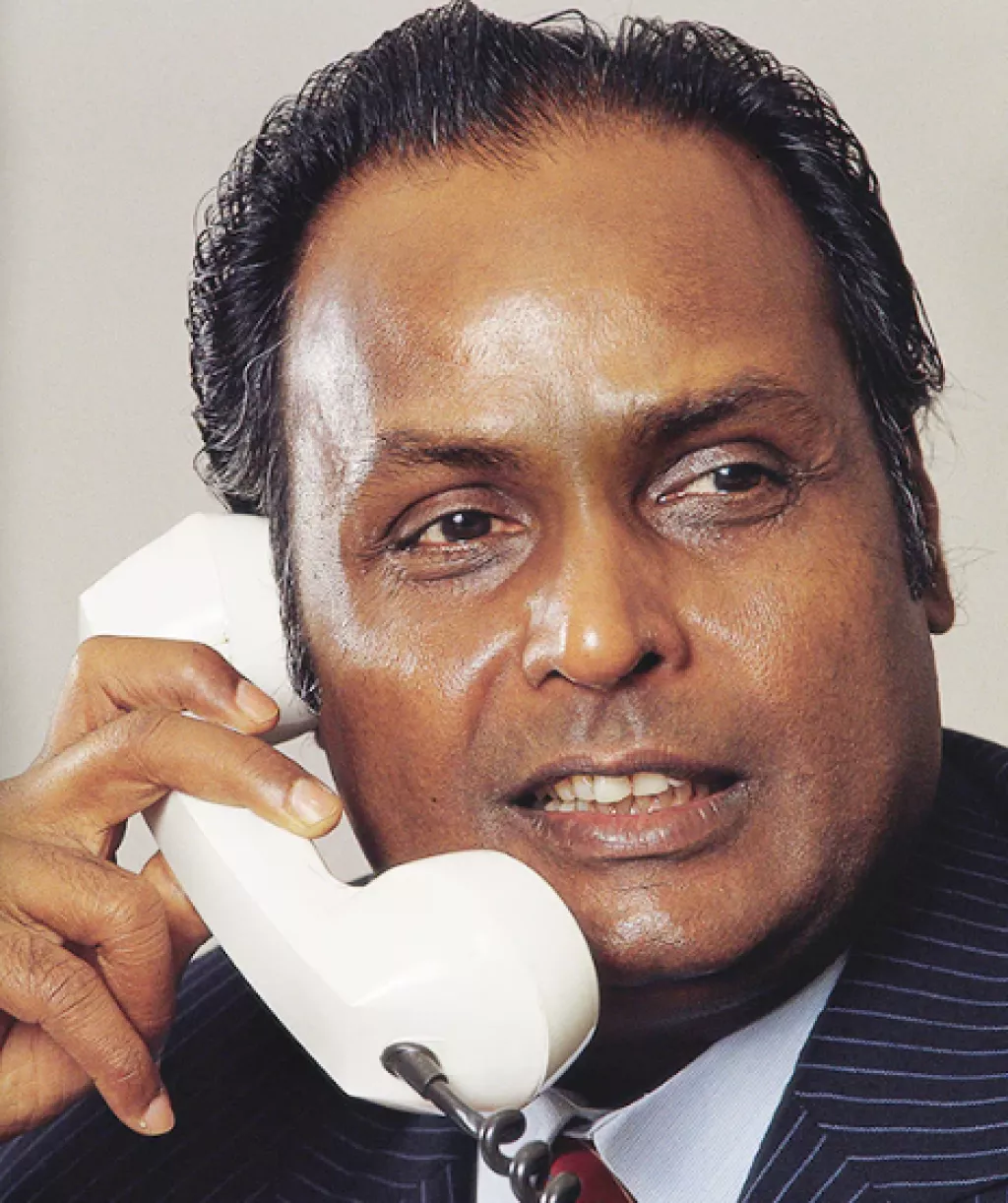 Dhirubhai Ambani's Death Anniversary: Interesting Facts About How He ...