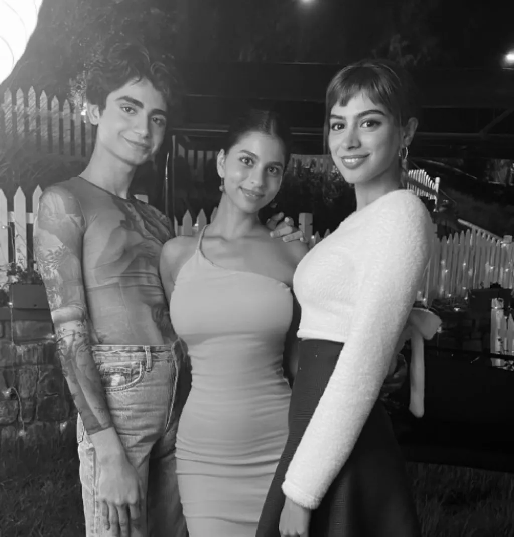 Suhana Khan Stuns In An Off Shoulder Bodycon Dress As She Posts Pictures Of Her 22nd Birthday Bash 