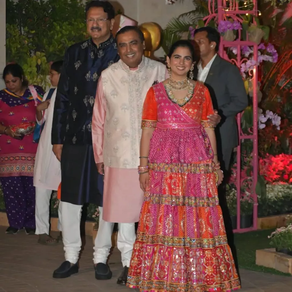 Isha Ambani Dons A Bandhani 'Anarkali' On Her Navratri Event, Nita And ...