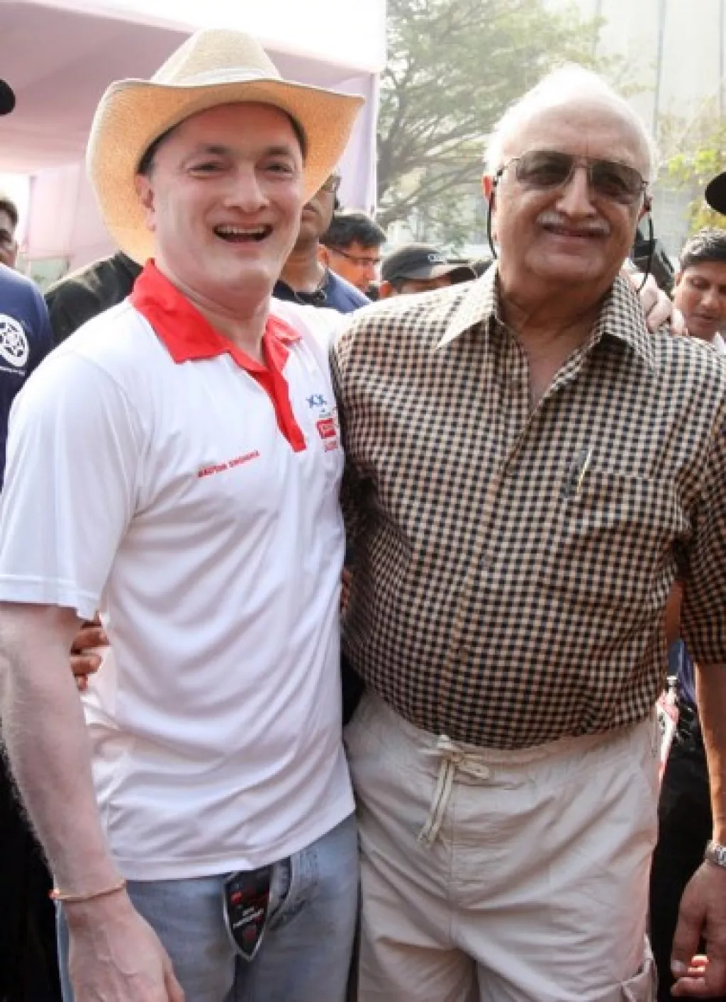 Vijaypat Singhania And Gautam Singhania's Fight: Transfer Of Raymond ...