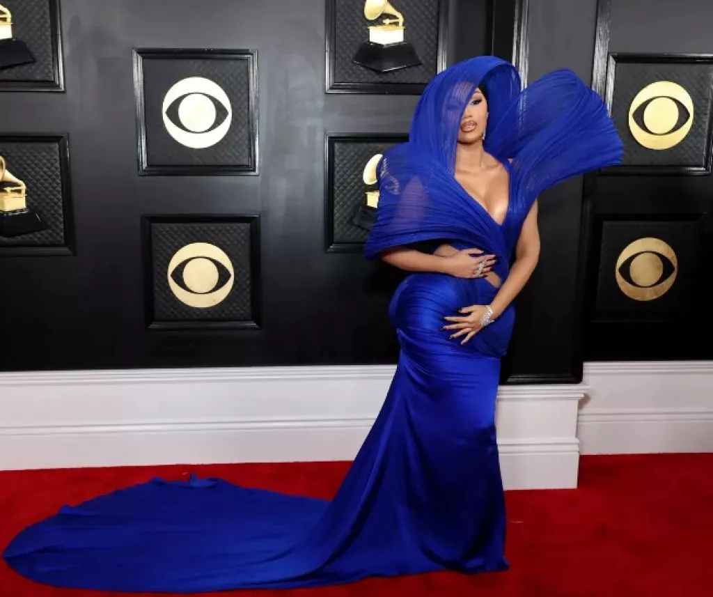 American Rapper Cardi B Stuns In An Electric Blue Gaurav Gupta Gown On ...