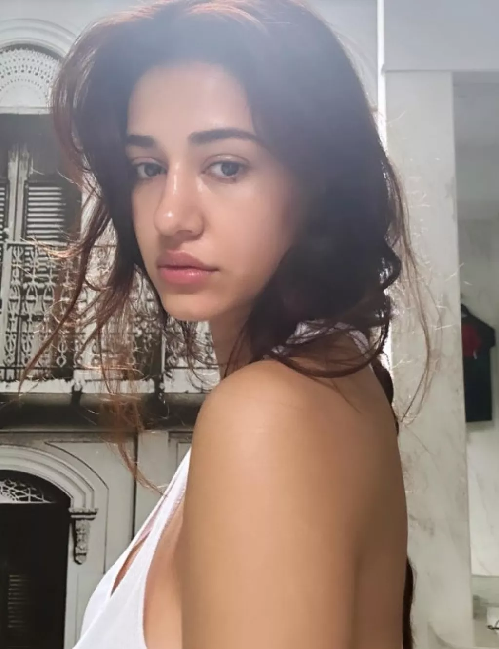 Disha Patani Trolled For Her Swollen Face Netizen Says Did You Borrow That Nose From A Witch