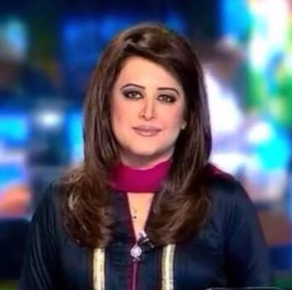 12 Stunning Pakistani Female News Anchors Who Added Glamour To Reporting Kiran Naz To Maria Memon 