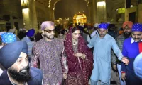 Deepika and ranveer at golden temple