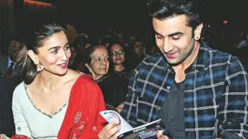 Ranbir Kapoor And Alia Bhatt's Love Story: From Love At First Sight To ...