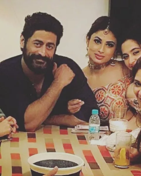 Mouni Roy And Mohit Raina Are Very Much Together, Dismiss Break Up