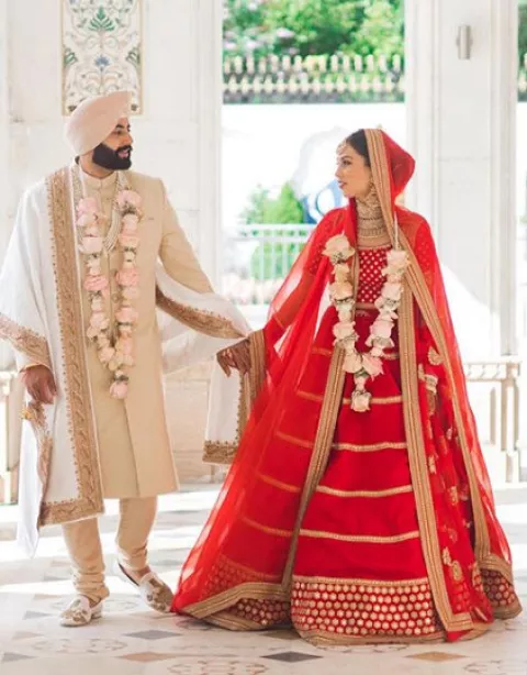 This NRI Bride Wore A Sabyasachi Lehenga With No Embroidery On It ...