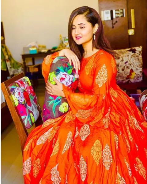 Rashami Desai Talks About Getting Married On Bigg Boss, Says She Knows ...