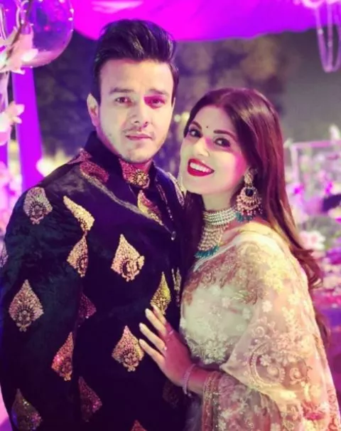 'Patiala Babes' Fame, Aniruddh Dave And His Wife, Shubhi Ahuja All Set ...