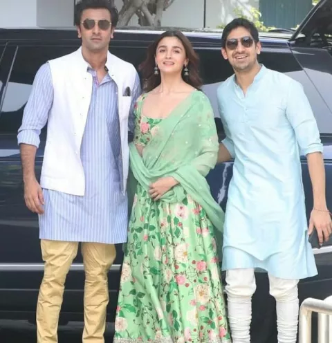 Alia Bhatt Becomes Ranbir Kapoor's Neighbour, Her Plush New Apartment's ...