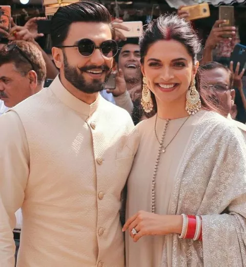 Deepika Padukone Shares An Unseen Picture With Her Husband, Ranveer ...