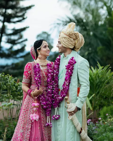 Akshay Kharodia Ties The Knot With His Girlfriend, Divya Punetha In ...