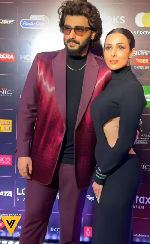 Malaika Arora And Arjun Kapoor Attend An Award Show Together, Netizens ...