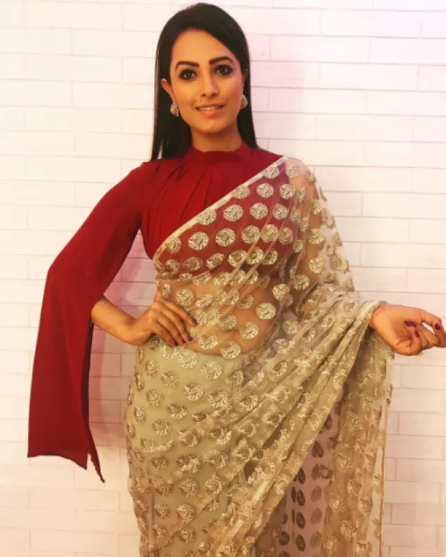 Anita Hassanandani Blouse Designs You Can Steal Here Re Best Blouse Designs From Her Wardrobe